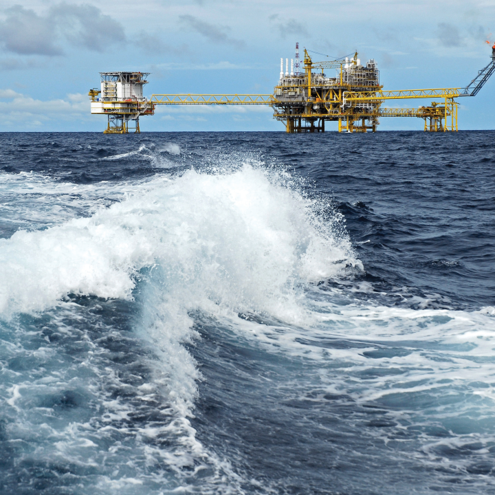 Offshore Airborne Contaminants Protection: Expert Guide
